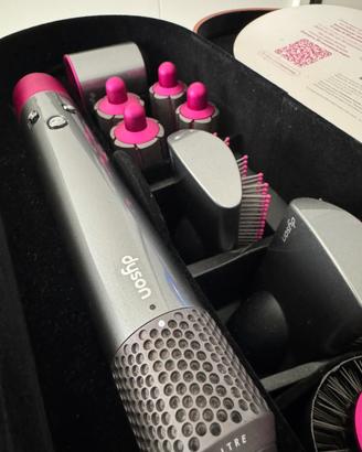 Dyson airwrap