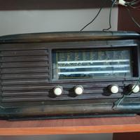Antica vecchia radio arredamento rustico Trulli