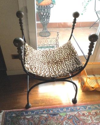 Sedia Savonarola in leopardo