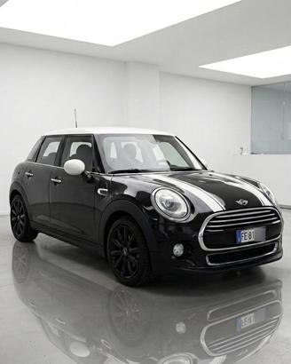 Mini Cooper D 1.5 Business 5p