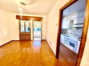 APPARTAMENTO BICAMERE CON CANTINA E GARAGE - POI