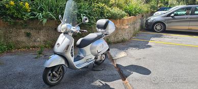 Vespa 250 GTS con problemi di accensione