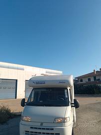 Camper semintegrale Mobilvetta Aquilone