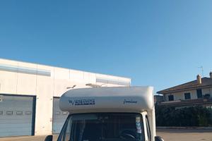 Camper semintegrale Mobilvetta Aquilone