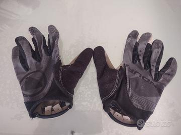 Guanti mountain bike