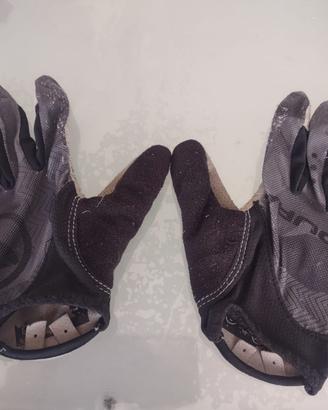 Guanti mountain bike