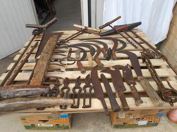 Attrezzi rurali d'epoca