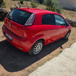 fiat punto evo 1.3 ,2013 ideale per neopatentati