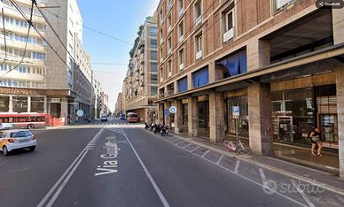 Immobile di 120 m² con 2 locali a Bologna