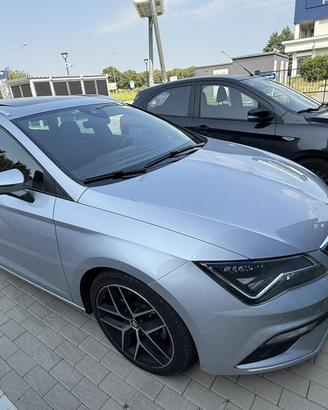 Seat leon FR ST 184 cv