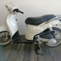 Aprilia Scarabeo 50 4T