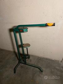 Tappatrice per bottiglie