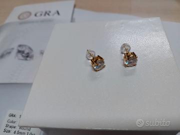 Orecchini oro 18 kt  con brillante 1 ct
