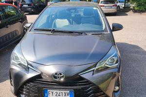 TOYOTA YARIS 1.0