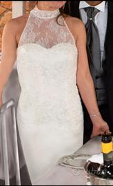 Abito da sposa in tessuto Mikado, collezione Vinni
