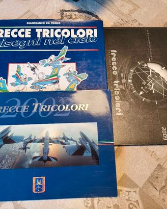 Lotto di Tre libri aviazione e due annuari