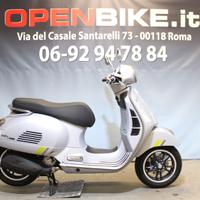 Vespa GTS 300 hpe Super Tech