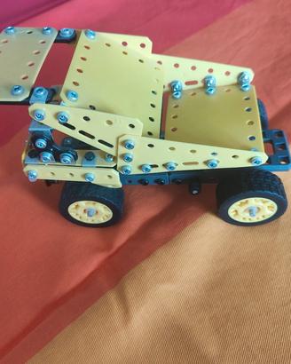 Camion per bambini "Meccano"