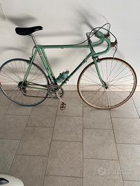 Bici da corsa bianchi anni 70