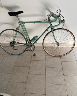Bici da corsa bianchi anni 70