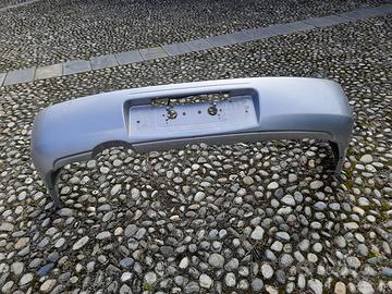 Paraurti posteriore e fanali subaru WRX