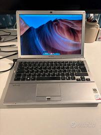 Sony Vaio VGN-SR29XN - 13.3