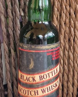 Black Bottle Scotch Whisky mignon vintage