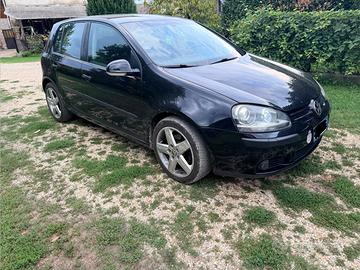 Volkswagen Golf 5 1.9 tdi