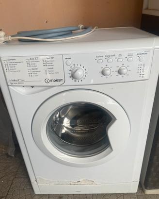 Lavatrice indesit