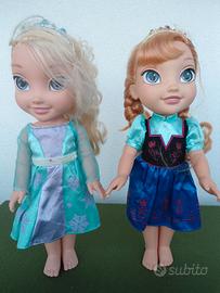 Lotto 2 bambole Disney Frozen Elsa e Anna H. 35 cm