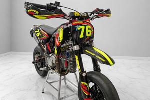 Pit bike Yes