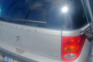 Peugeot 1007