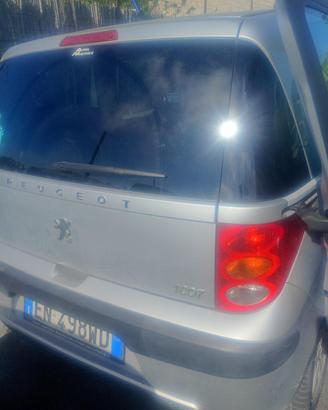 Peugeot 1007