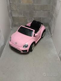 auto giocattolo elettrica