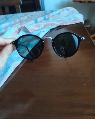 Occhiali da sole Ray-Ban modella rotondo
