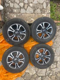 4 cerchi e gomme M+S Continental per Jeep Renegade