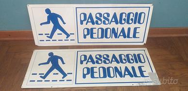 Cartello passaggio pedonale