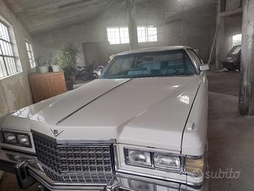 Cadillac Calais v8