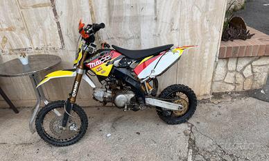 Pitbike holeshoot bernini