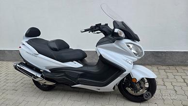 Suzuki Burgman 650 EXECUTIVE ABS