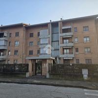 4 LOCALI A GRUGLIASCO