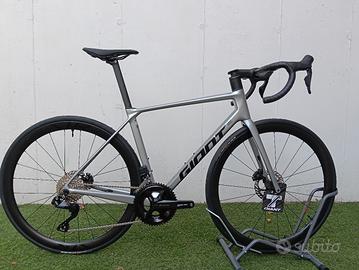 GIANT TCR PRO 1  DI2 2026 (PREORDINE)