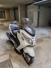 Suzuki Burgman AN400 2011