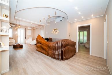 Stanza studio medico Roma Eur