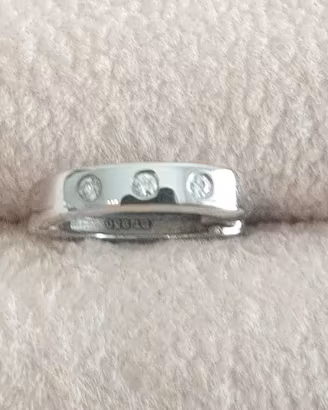 Orecchino Glamira platino 950 con diamanti