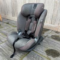 Seggiolino inglesina newton i fix