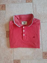 Polo Russell Athletic rossa con bordi bianchi
