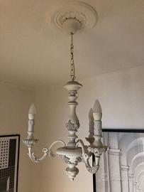 Lampadario legno bianco decapato stile shabby chic