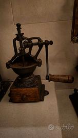 Macina caffè antico