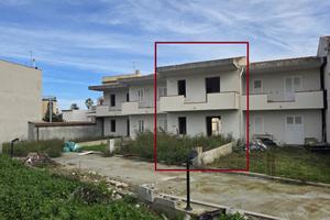 Villa a schiera Valdina [VS003VRG]